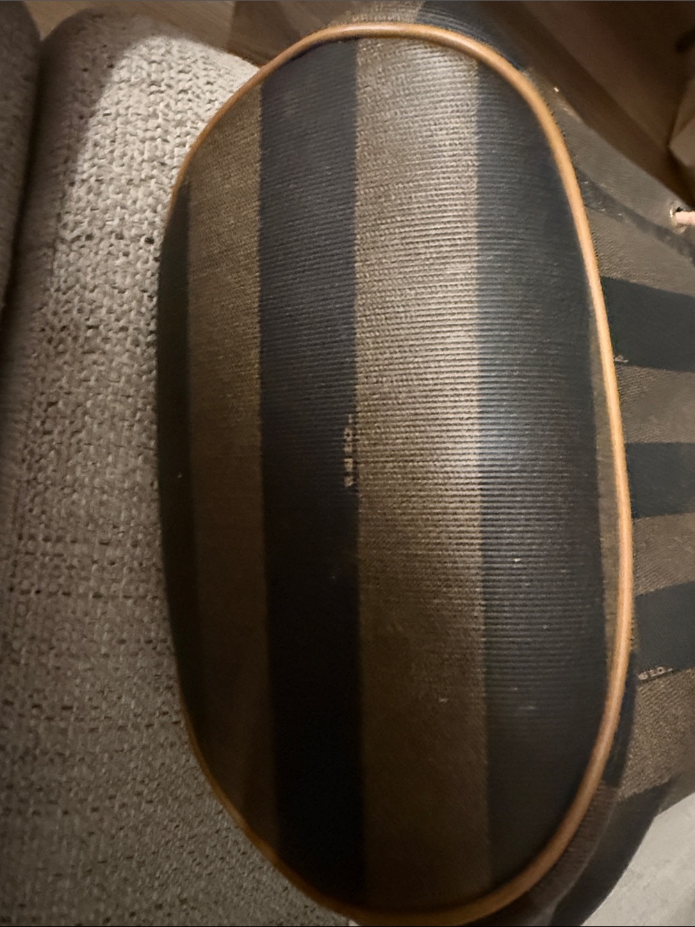 Vintage Fendi Pequin Bucket Bag -“AS IS / For Repair". - Picture 4 of 7